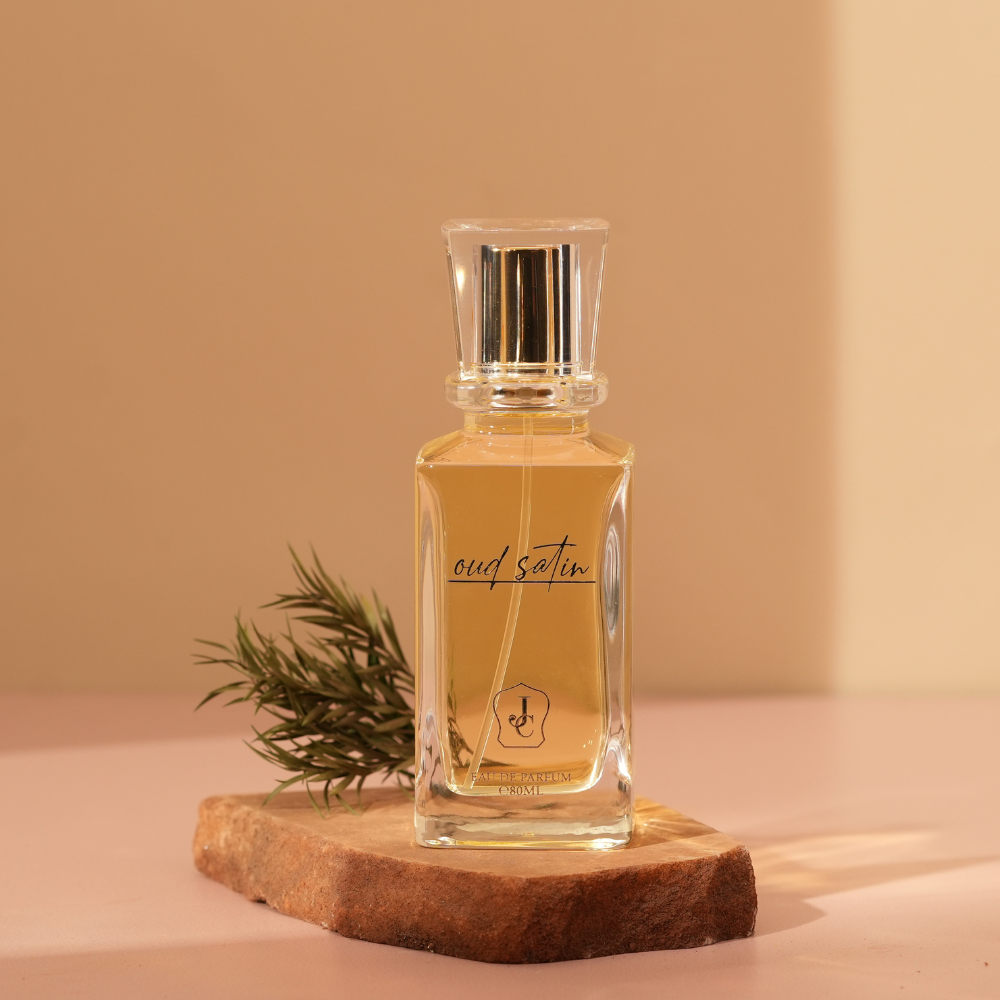 Oud Satin